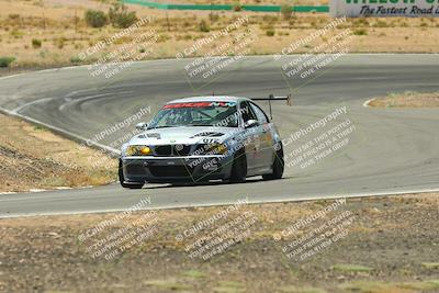media/May-31-2025-CalClub SCCA (Sat) [[2c1a04e1ee]]/Qualifying/Group 2/Turn 4/